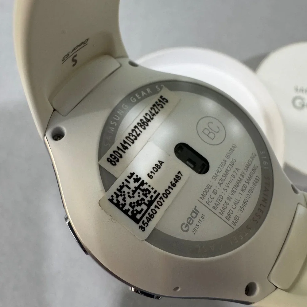 Samsung Gear S2 Smartwatch Unisex Small Silver SM-R730A Stainless Steel AT&T